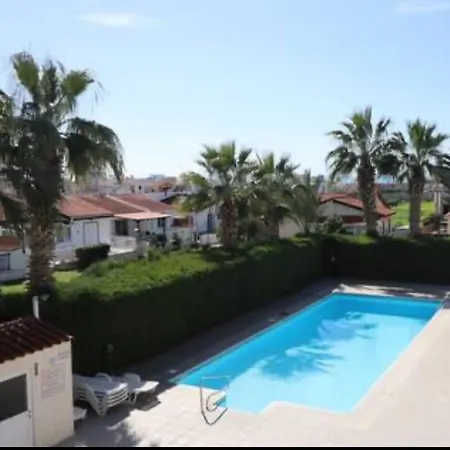 Bliss Village Pool 10 To פאפוס